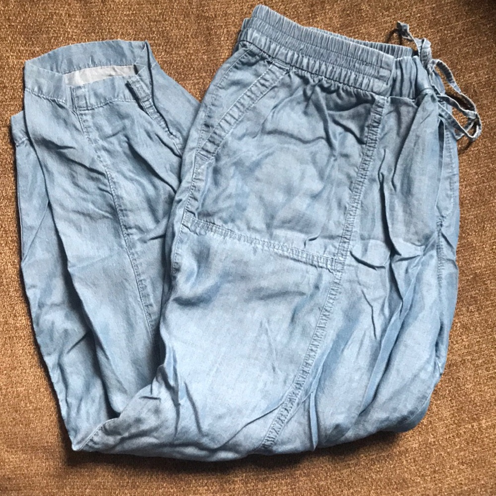 Chambray Denim Capris